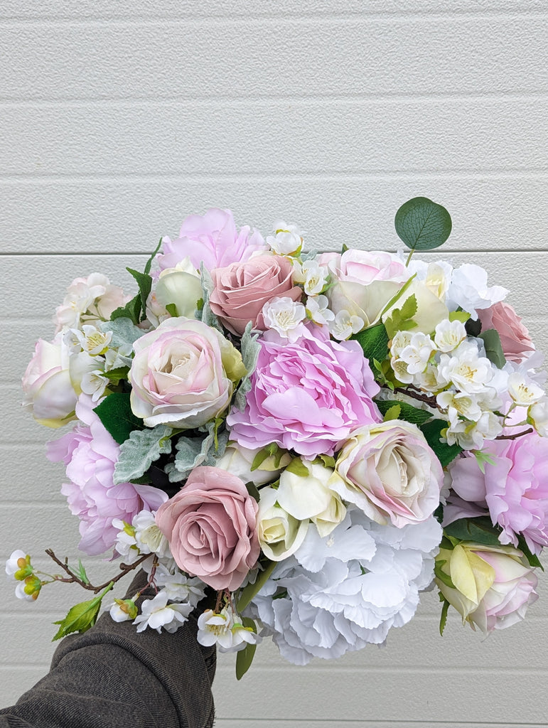 Blossoming Blush Mauve Centerpiece