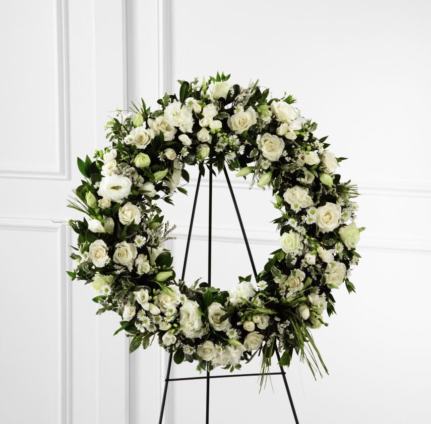 The FTD Splendor  Wreath