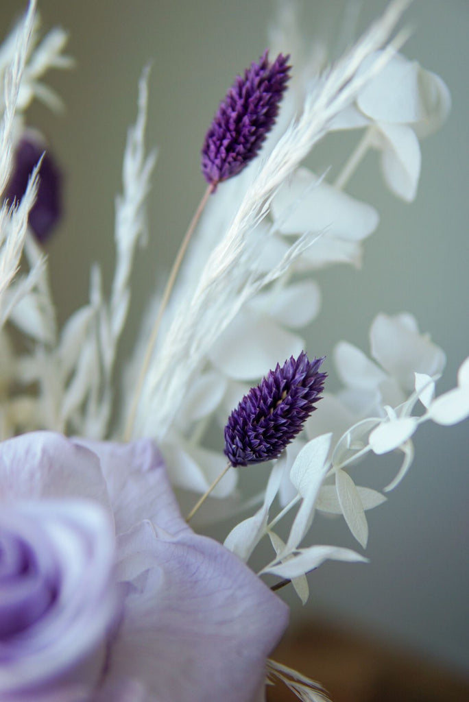 Infinity Rose Bud (similar vase)