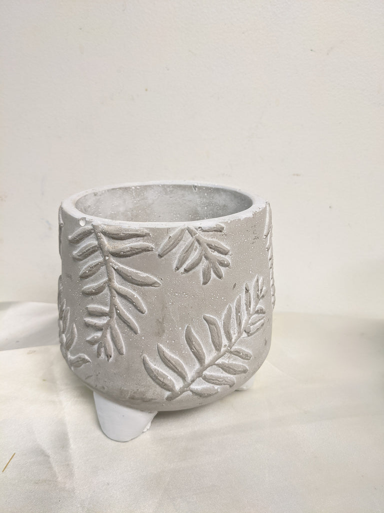 Leaf Pedestal Pot 5x4.75
