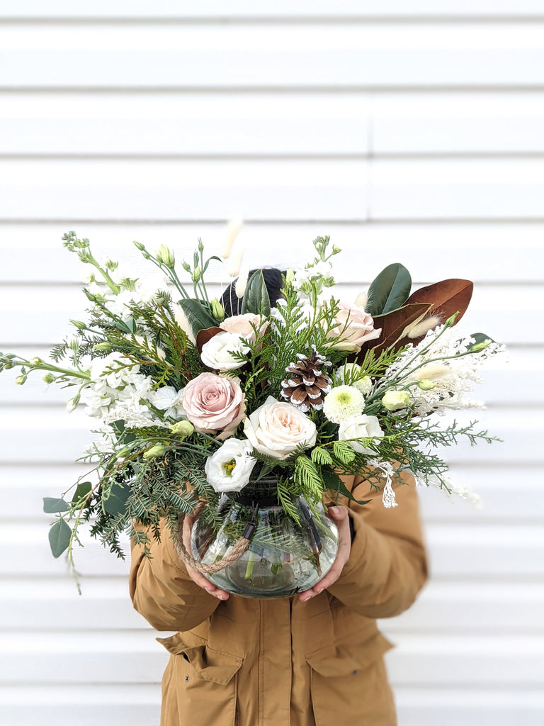 Holiday Edition: Fresh & Dried Arrangement