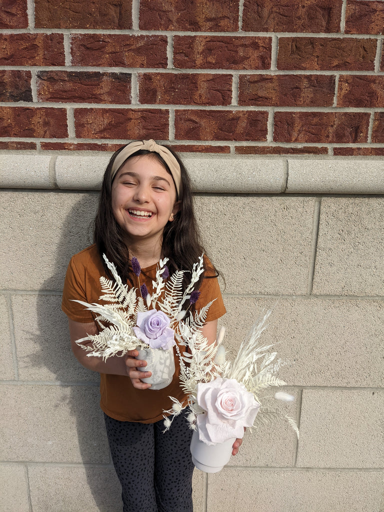 Infinity Rose Bud (similar vase)