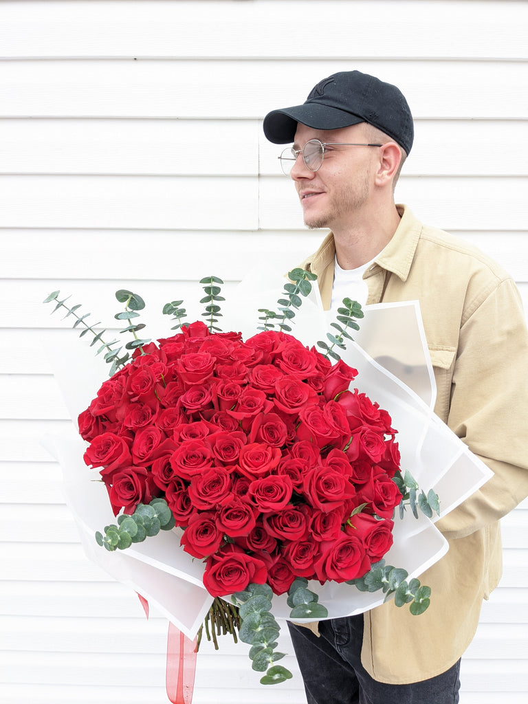 100 Premium Red Roses