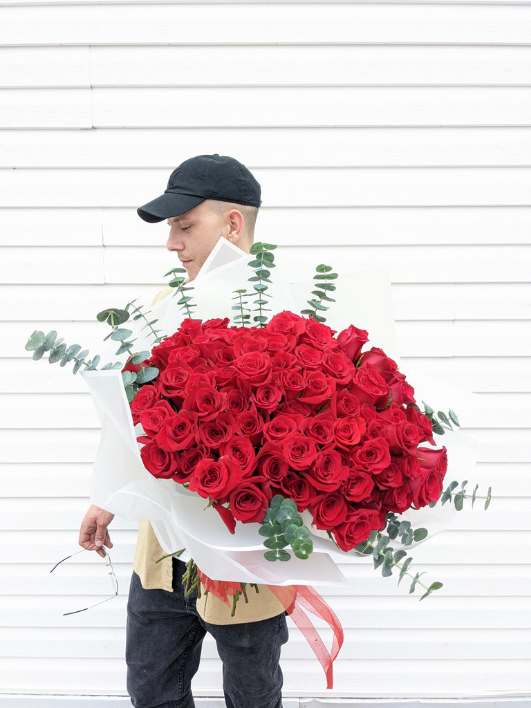 100 Premium Red Roses