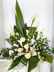 Calla Lily Grace Arrangement - Beaudry Flowers