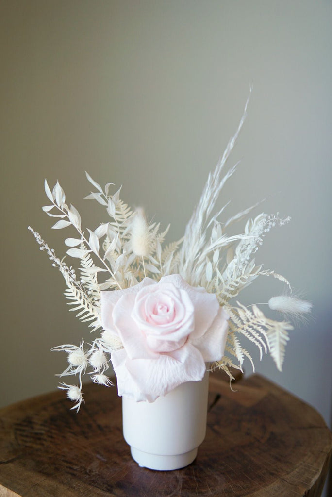 Ade's Silk & Dried Bridal Bouquet – Beaudry Flowers