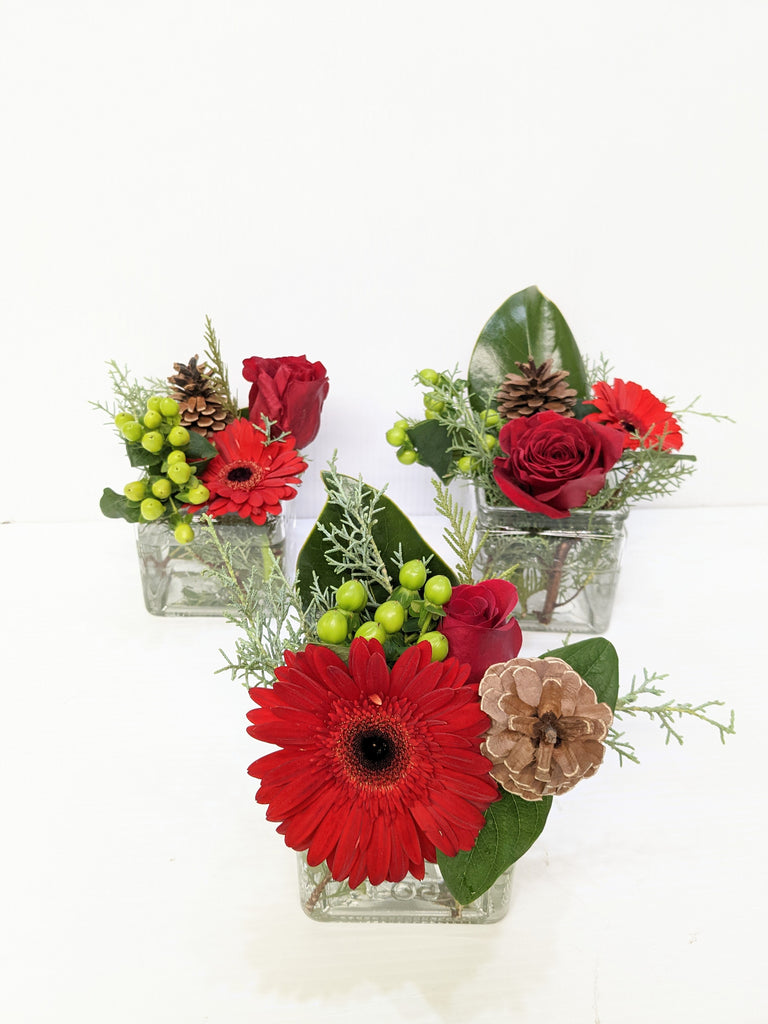 Set of 3 Small Holiday Arrangements
